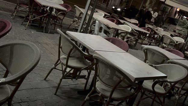 Fini les terrasses après 1 heure du matin en semaine, 3 heures le week-end. 