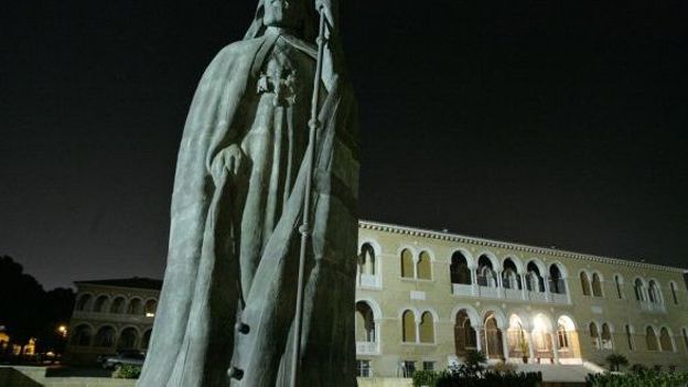 La statue de monseigneur Makarios à Nicosie