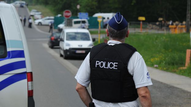 Les fuyards avaient forcé le barrage de police et pris la fuite à pied. C’était en mai 2010 (illustration).