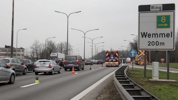 la sécurité revient en force dans tous les programmes, de par sa proximité avec certains quartiers de Bruxelles dont la délinquance "déborde" parfois hors des frontières régionales.