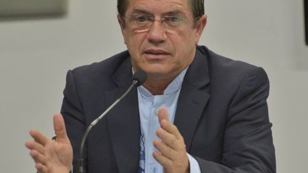 Le ministre des Affaires étrangères équatorien Ricardo Patiño