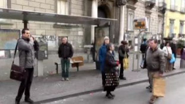 Italie : les bus ont déserté les rues de Naples faute d’argent pour l’essence