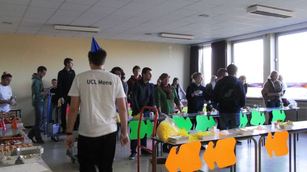 Un atelier de production du Rhétos Challenge de l'UCL Mons