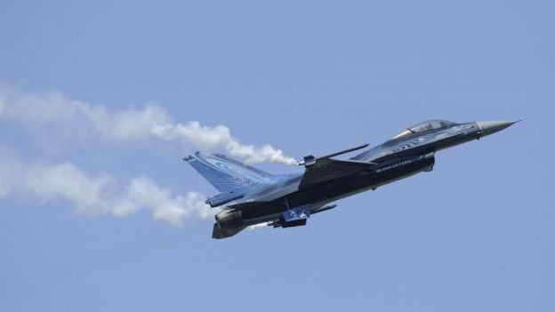 Les F-16 de la force aérienne belge, comme celui-ci, dérangent des habiantants de Marche-en-Famenne