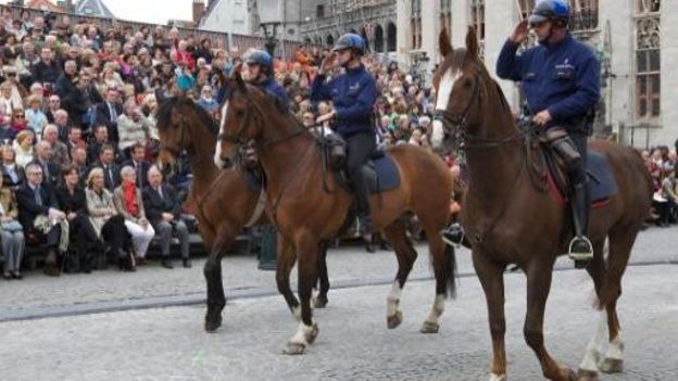 Des policiers à cheval lors d'une manifestation à Bruxelles