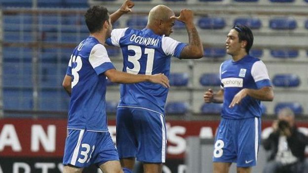 Marvin Ogunjimi célèbre son but
