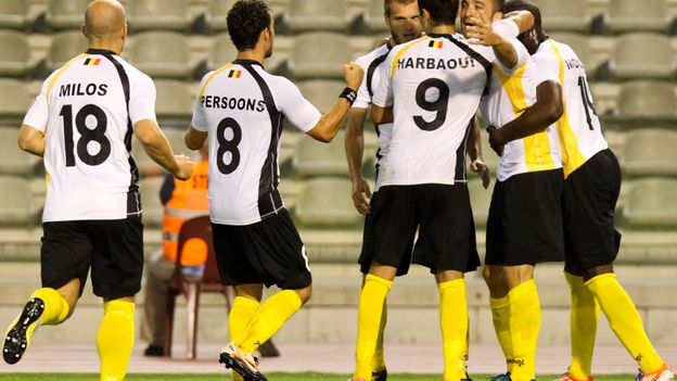 Lokeren arrache la victoire à la 94e