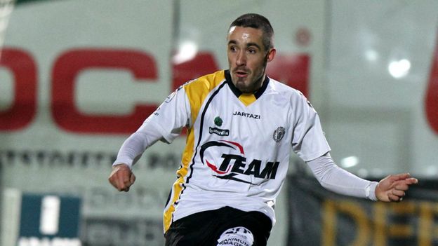 La Jupiler League courtise Taravel thumbnail