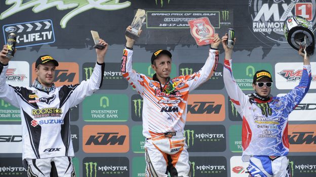 Le podium du GP de Belgique à Bastogne (Desalle-Cairoli-Pourcel)