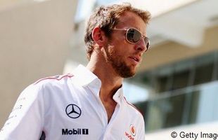 Button ne pense pas à la retraite