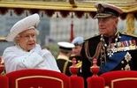 Serving & Chasing the Royals