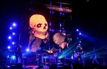 Les Queens of the Stone Age ont enflammé un Cirque Royal archi sold-out et déchaîné lundi soir