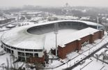 123 Stade Roi Baudouin: rénover ou remplacer ? En attendant, la Ville paie…