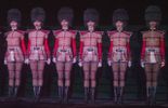 Les danseuses du "Crazy Horse" sont en grève pour la première fois