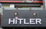 123 En Inde, un magasin de vêtements "Hitler" prié de changer de nom