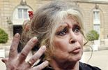 123 Après Depardieu, Brigitte Bardot envisage de devenir russe
