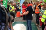 123 Saint-Gobain Sekurit: 500 manifestants dans les rues d'Auvelais  