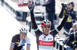 Cancellara bat un valeureux Vanmarcke à Roubaix 