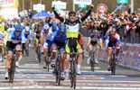 Goss gagne, Cavendish tombe au Giro
