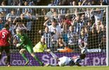 123 Un triplé contre Man U, un exploit rare