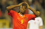 Emile Mpenza opéré au genou
