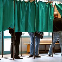 Un bureau de vote de Henin-Beaumont ce dimanche 17 juin