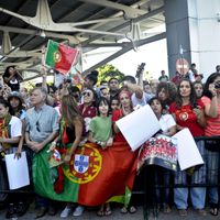 Bain de foule pour l'équipe du Portugal à son arrivée à Lisbonne