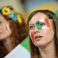 Euro 2012 : le spectacle est aussi en tribune