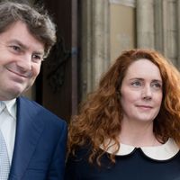 Rebekah Brooks et son mari ont été inculpés