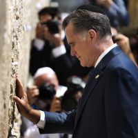 Mitt Romney au Mur des Lamentations à Jérusalem