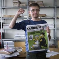 Charb, le directeur de Charlie Hebdo a déclaré que le Premier ministre français devait "soutenir la liberté de la presse et de la République".