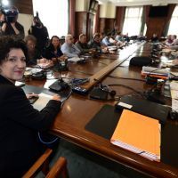 Une précédente réunion des syndicats de gardiens avec la ministre Turtelboom