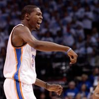 Kevin Durant aura été le grand artisan de la victoire du Thunder dans le match 4 de la finale de Conférence Ouest faca aux Spurs