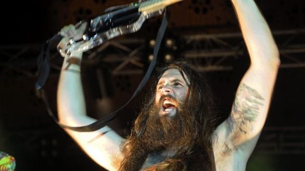 Justin "Nordic Thunder" Howard champion du monde d'Air Guitar